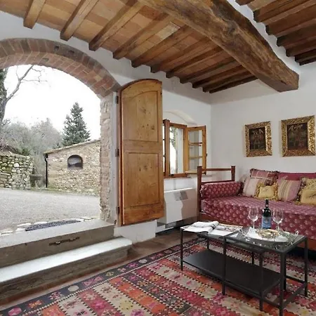 Sleeps 12 Pool Wifi Calzaiolo